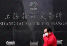 Shanghai Index Reaches Decade High, Renewing Foreign Investor Interest in China's Stock Markets