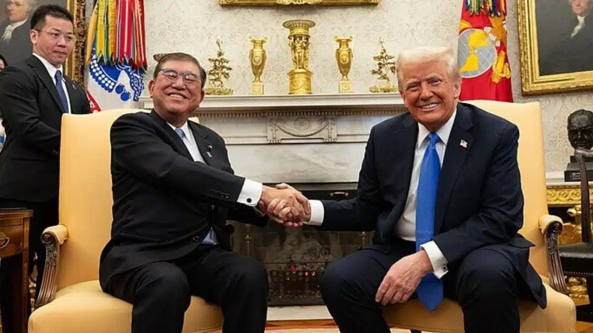 US-Japan Trade Agreement: Donald Trump Signs Executive Order to Reduce Tokyo Auto Tariffs to 15% Explore the Details of the New Deal