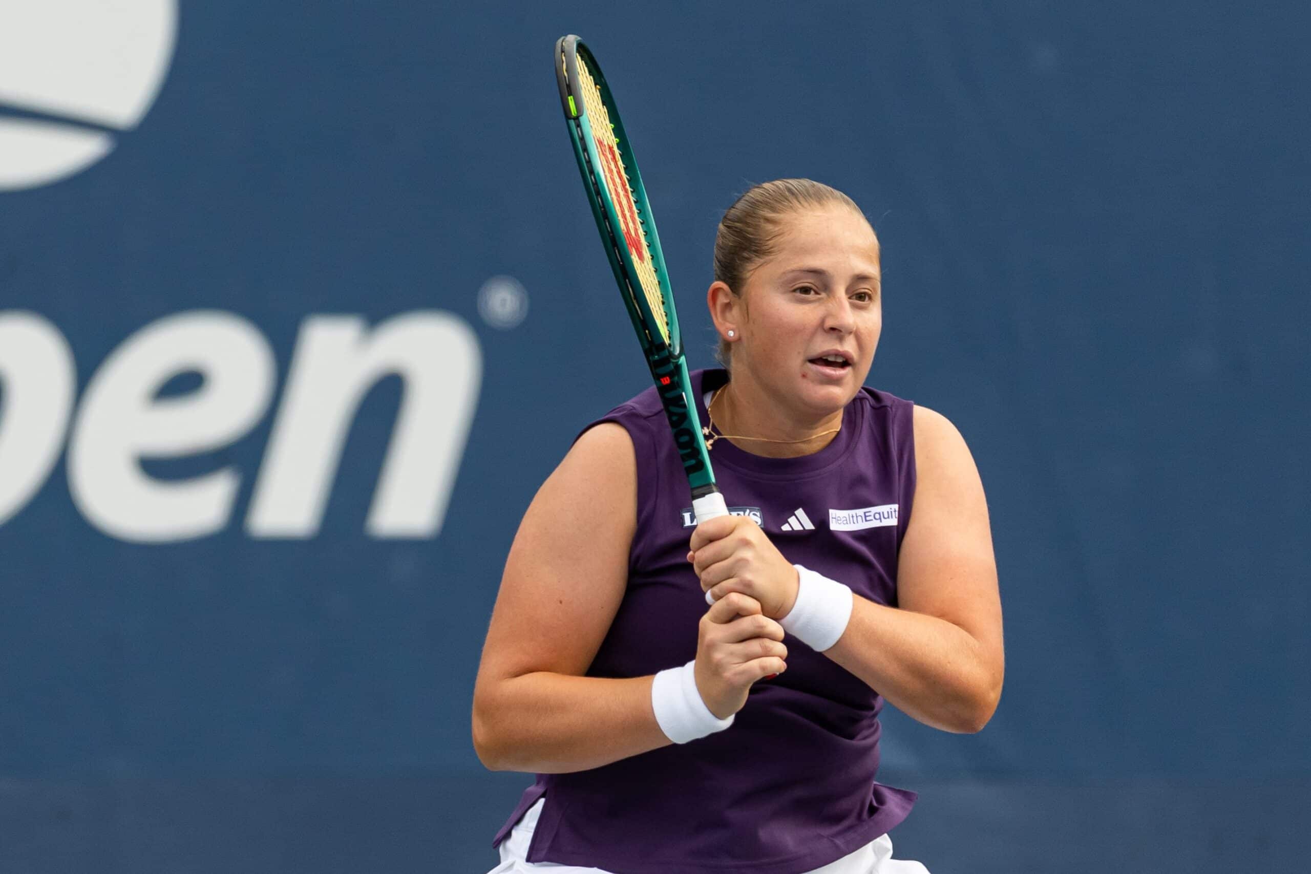 US Tennis Star Issues Apology Over Controversial Comments on Chinese Cuisine