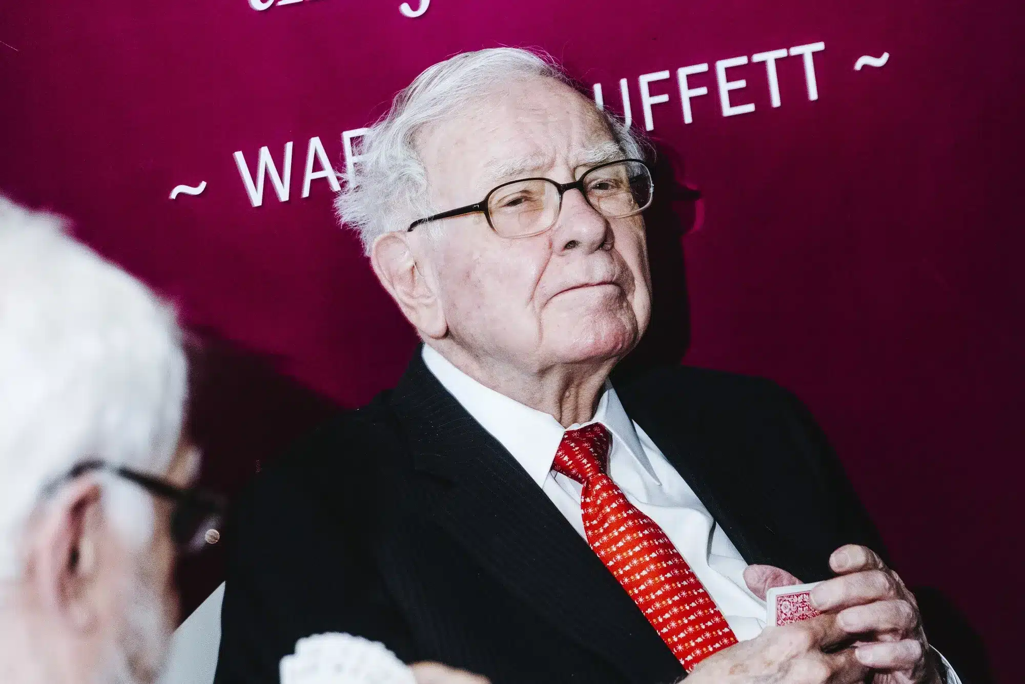 Berkshire Hathaway Set to Acquire OxyChem in $9.7 Billion Deal: Insights on Warren Buffett's Leadership Transition