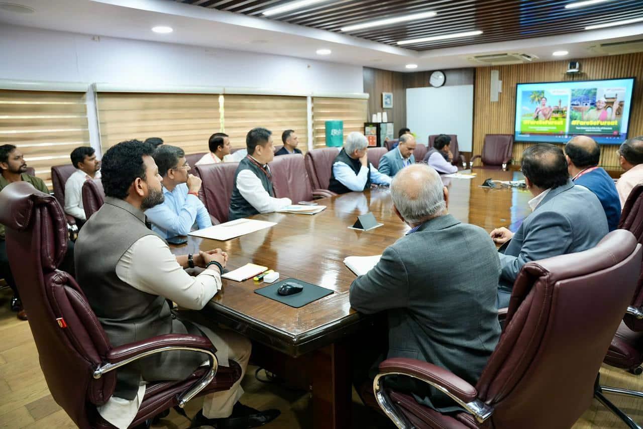 Civil Aviation Minister Rammohan Naidu Launches Alliance Air's "Fare se Fursat" Fixed Airfare Scheme