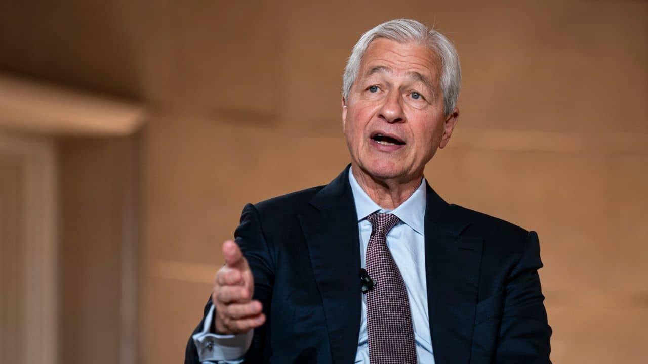 JPMorgan's $1.5 Trillion Strategy: CEO Jamie Dimon Announces Plans to Expand Expert Team