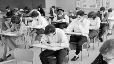 AI Sparks Tech Backlash in U.S. Classrooms