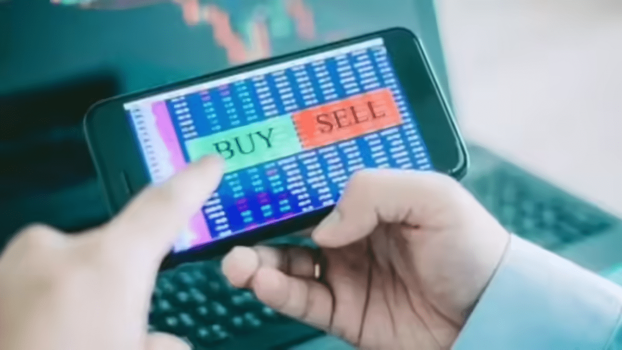 Broker Stock Recommendations for November 24, 2025: Buy or Sell?