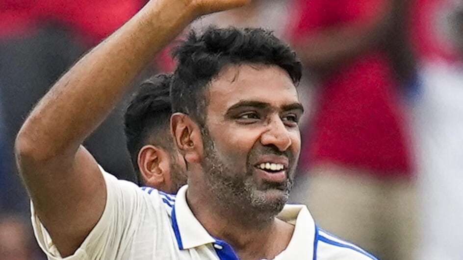 R Ashwin Raises Eyebrows Over Unusual Ranji Trophy Dismissal of Manipur Batter for 'Hitting the Ball Twice'