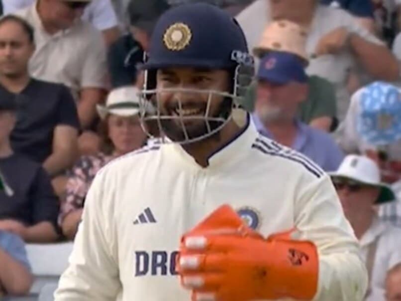 Rishabh Pant's Bold Stump Mic Revelation: 'Test Cricket is Being Disrespected' - Watch Now