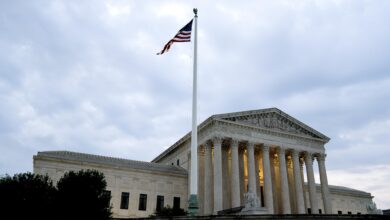 US Government Shutdown: Supreme Court Prolongs Block on Snap Payments, Renewed Optimism for Resolution