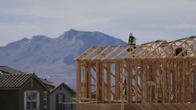US Mortgage Rates Increase: 30-Year Rate Rises to 6.24%, Highlighting Ongoing Housing Affordability Concerns