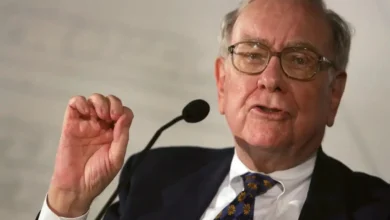 Warren Buffett's Insights: Essential Tips for Building a Long-Term Career
