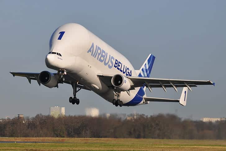 Airbus Faces Challenges with Fleet Setbacks While Boeing Makes a Strong Comeback, Highlighting Industry Differences