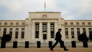 Asian Markets Surge Following Fed's Third Consecutive Rate Cut; Silver Reaches All-Time High