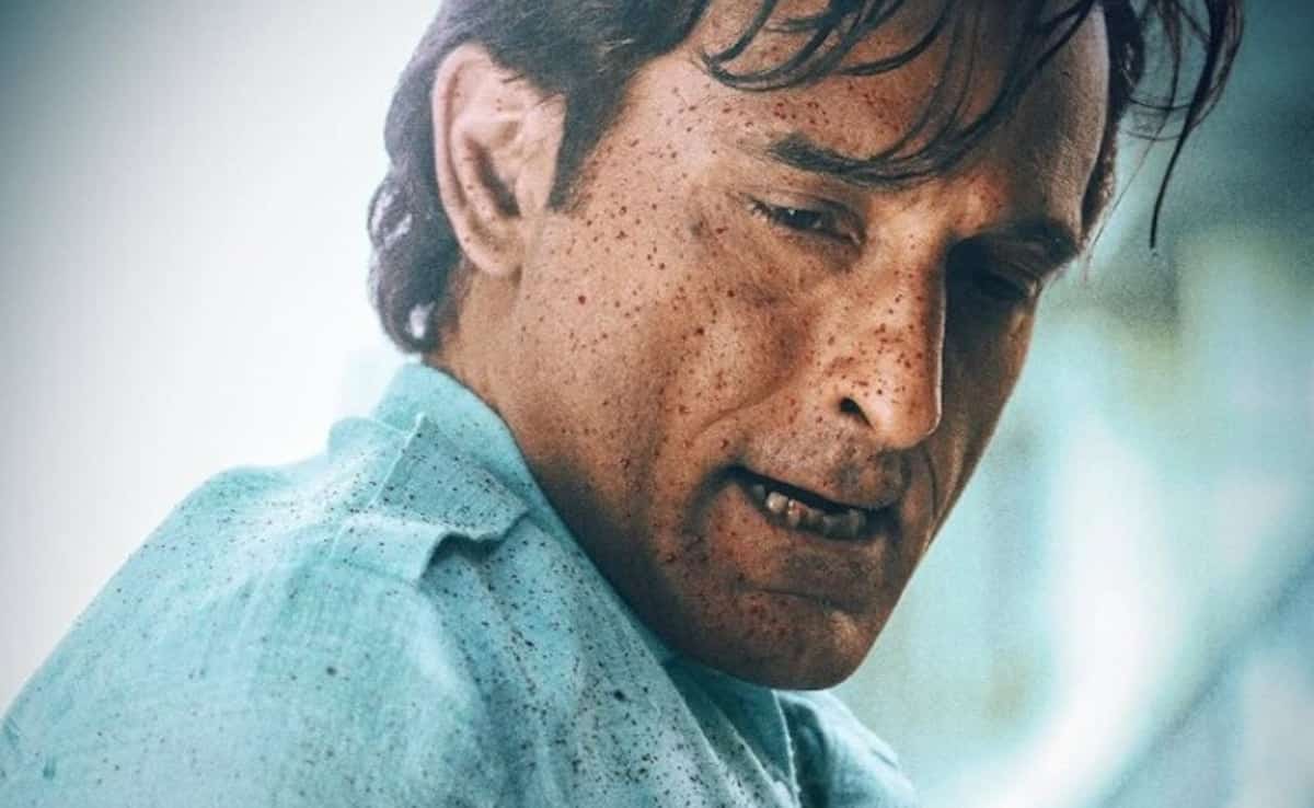 Behind the Scenes: Akshaye Khanna's Oxygen Challenge During Viral Dance in Dhurandhar
