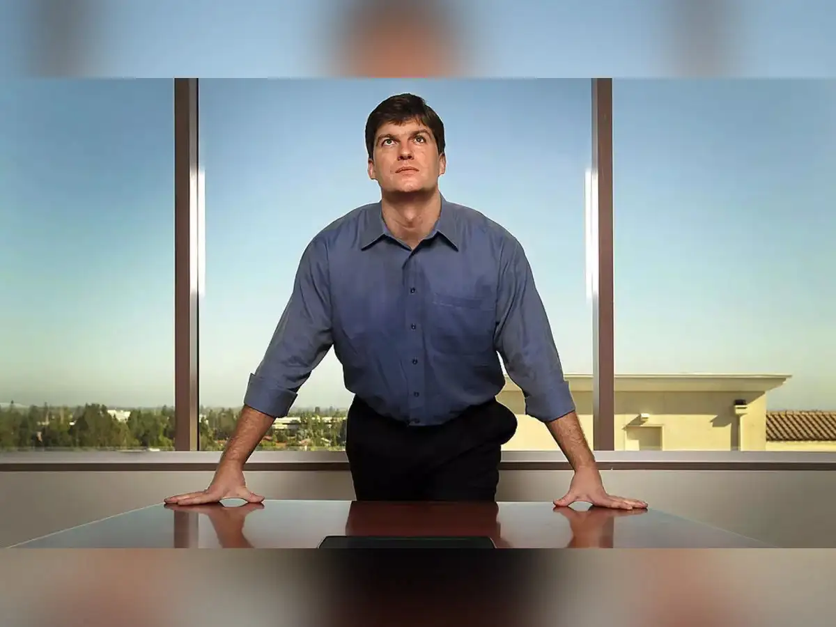 Michael Burry Cautions on Tesla's Valuation, Predicts Erosion of Value Amid Musk's $1 Trillion Payout