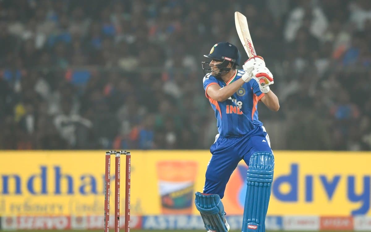 Sunil Gavaskar Discusses Shubman Gill's Surprising Exclusion from India's T20 World Cup Roster