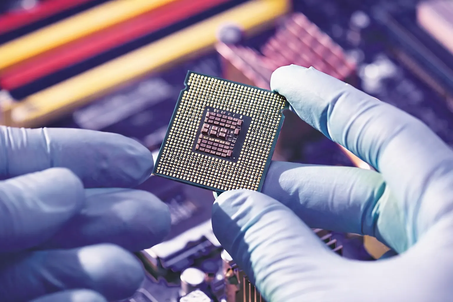 AI Sparks Memory Shortage: Producers Hesitant to Scale Production