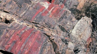 Ancient African bedrock reveals the violent beginnings of life on our blue planet