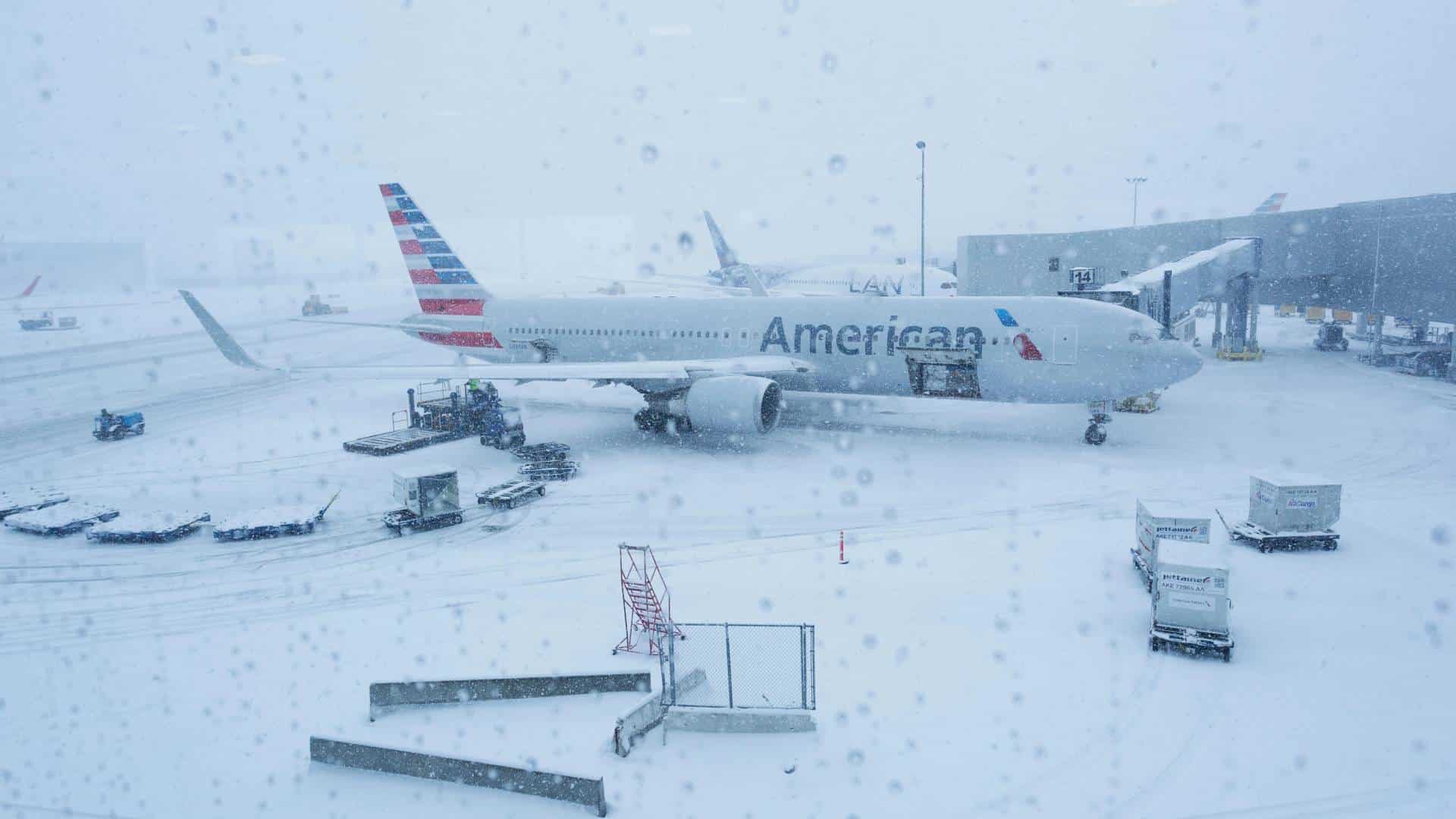 Flight Cancellations Due to US Snow Storm: Essential Information for Affected Travelers