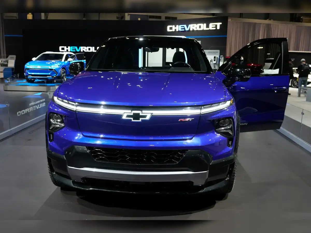 GM Faces $6 Billion in Charges Amid EV Incentive Reductions and Easing Emissions Standards