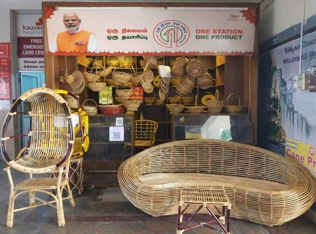 Indian Railways Boosts Local Crafts with One Station One Product Scheme