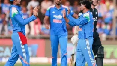 India's ODI Series Defeat to New Zealand: The Impact of Fielding Errors and Middle-Overs Struggles
