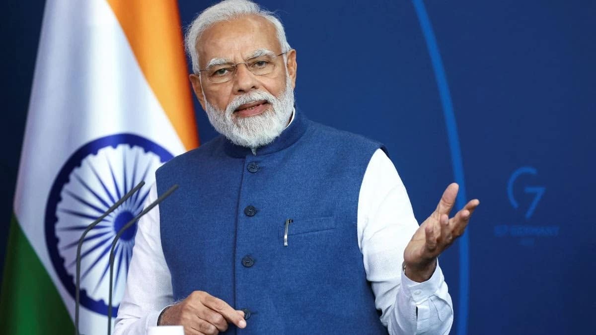 PM Modi Engages with Indian AI Start-Ups Ahead of AI Summit