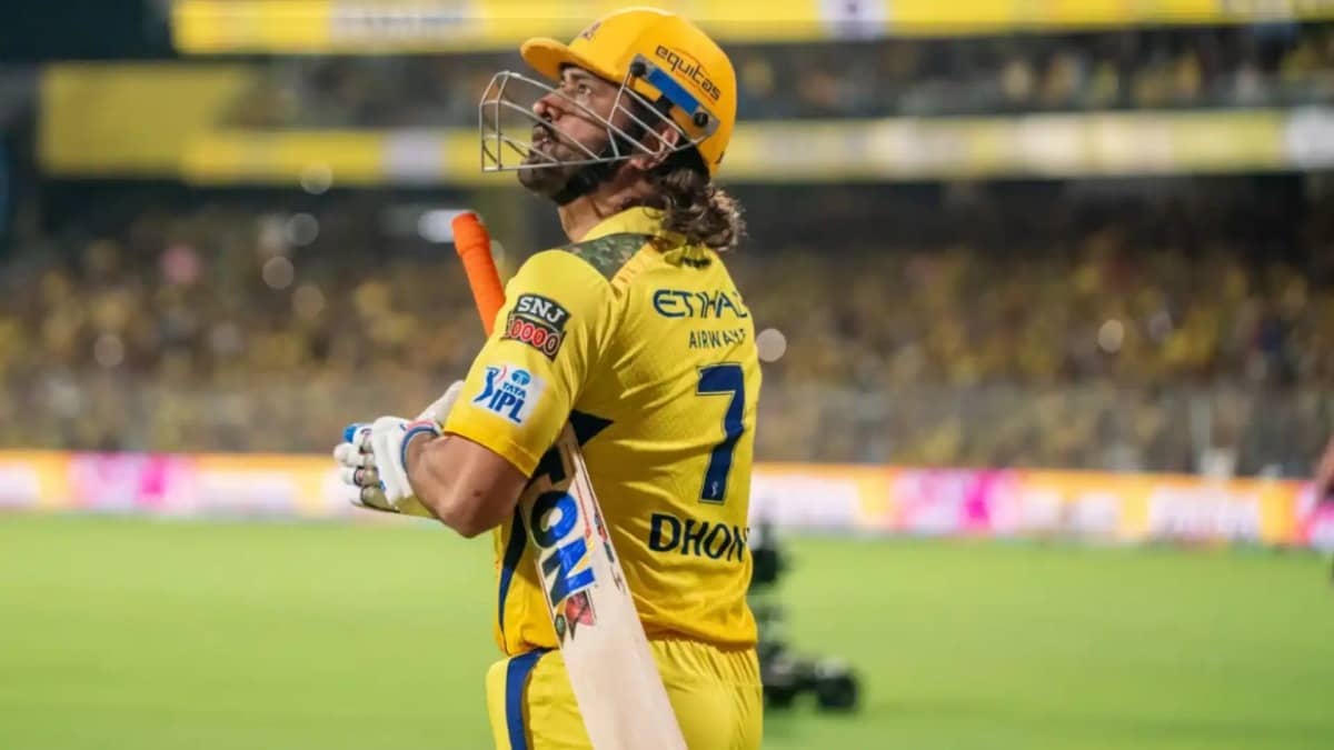 R Ashwin Shocks Fans with Claim: MS Dhoni Set to Bat at No. 3 During Powerplay in IPL 2026