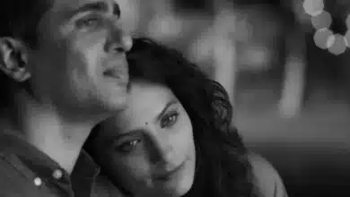 Saiyami Kher and Gulshan Devaiah Team Up Again for Swanand Kirkire's New Music Video 'Aise Na Humko'