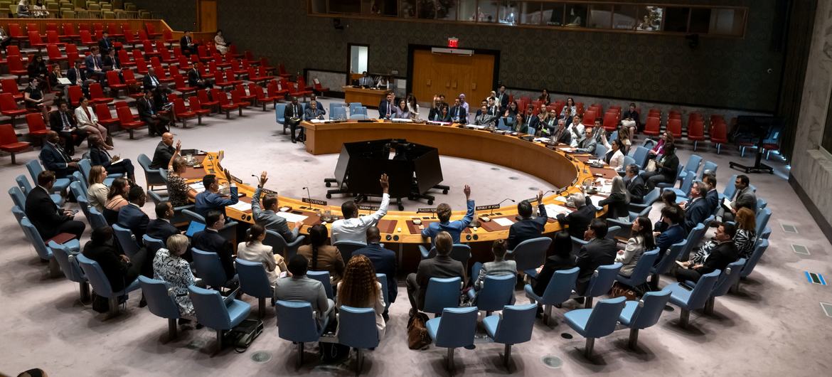 Security Council Unanimously Adopts Resolution 2814, Renewing Mandate of United Nations Integrated Office in Haiti