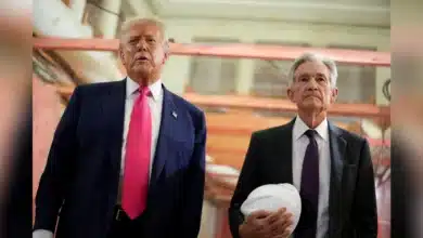 Trump's Legal Challenge to Jerome Powell Intensifies Rate-Cut Debate and Central Bank Independence Concerns