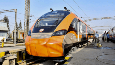 Vande Bharat Sleeper Train Launch Sees Massive Passenger Demand