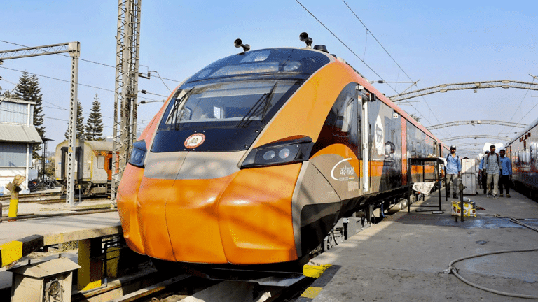 Vande Bharat Sleeper Train Launch Sees Massive Passenger Demand