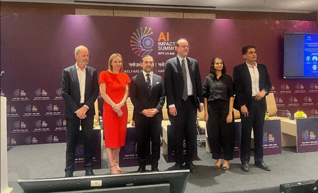 AI: A Catalyst for Economic Growth or Widening Divides?
