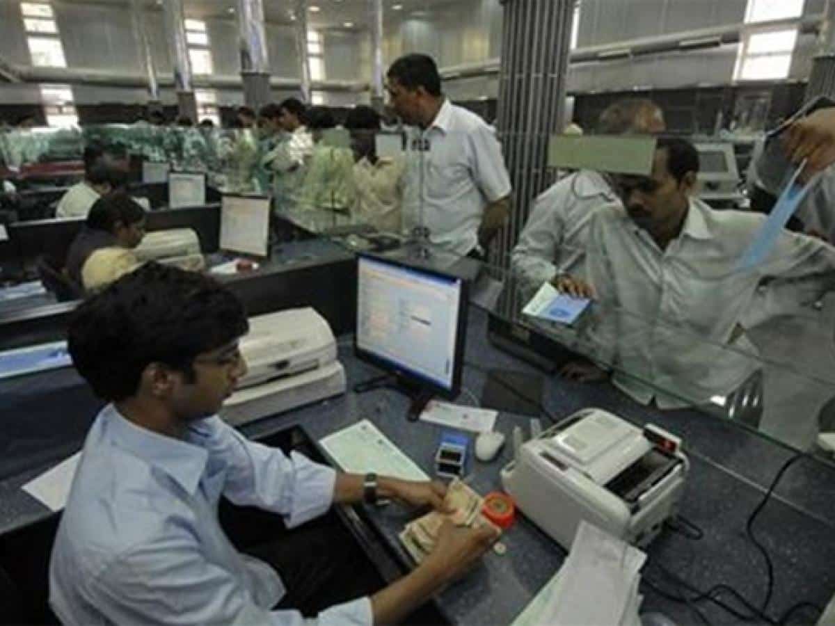 FM Sitharaman Dismisses PSU Bank Merger Roadmap, Announces Panel to Evaluate Sector Reforms