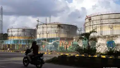 India's Oil Imports from Russia: Officials Confirm No Permission Required for Purchases