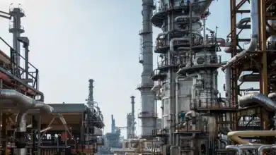 Oil Market Dynamics: Russia and Iran Increase Discounts for China Amid Rising Crude Stockpiles at Sea