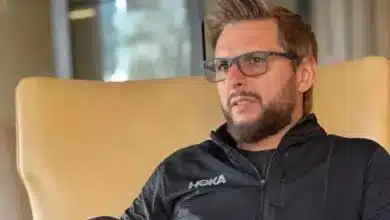 Shahid Afridi Suggests Shadab Khan's Captaincy Depends on Mike Hesson's Future