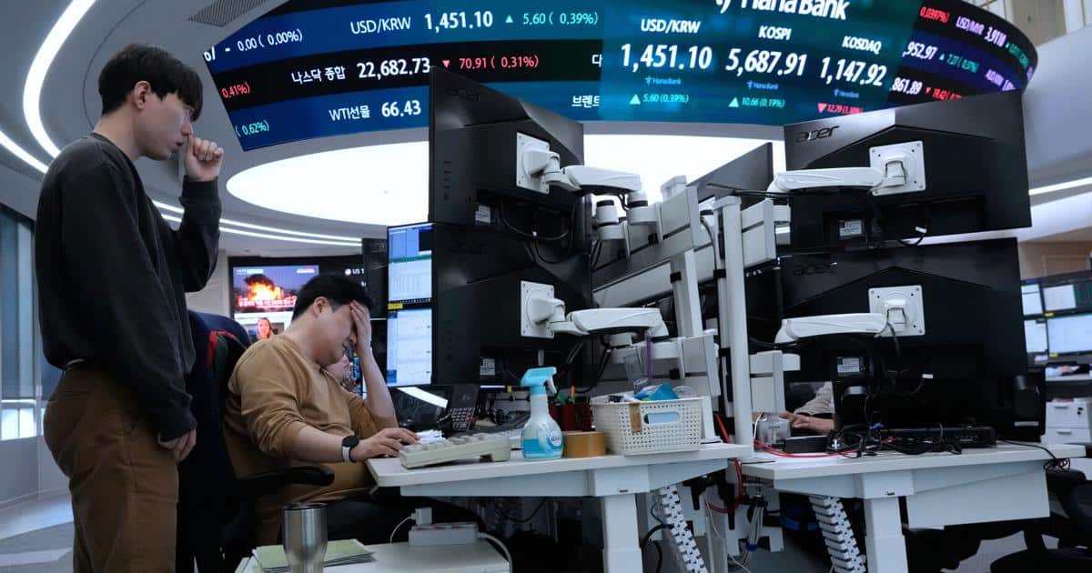 US Stock Markets Surge Following Supreme Court Decision on Trump Tariffs