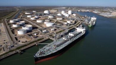 Brent Oil Prices Fall Below $100 as Trump Postpones Military Action on Iranian Power Plants