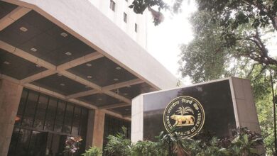 Current Account Deficit Expands to $13.2 Billion in Third Quarter