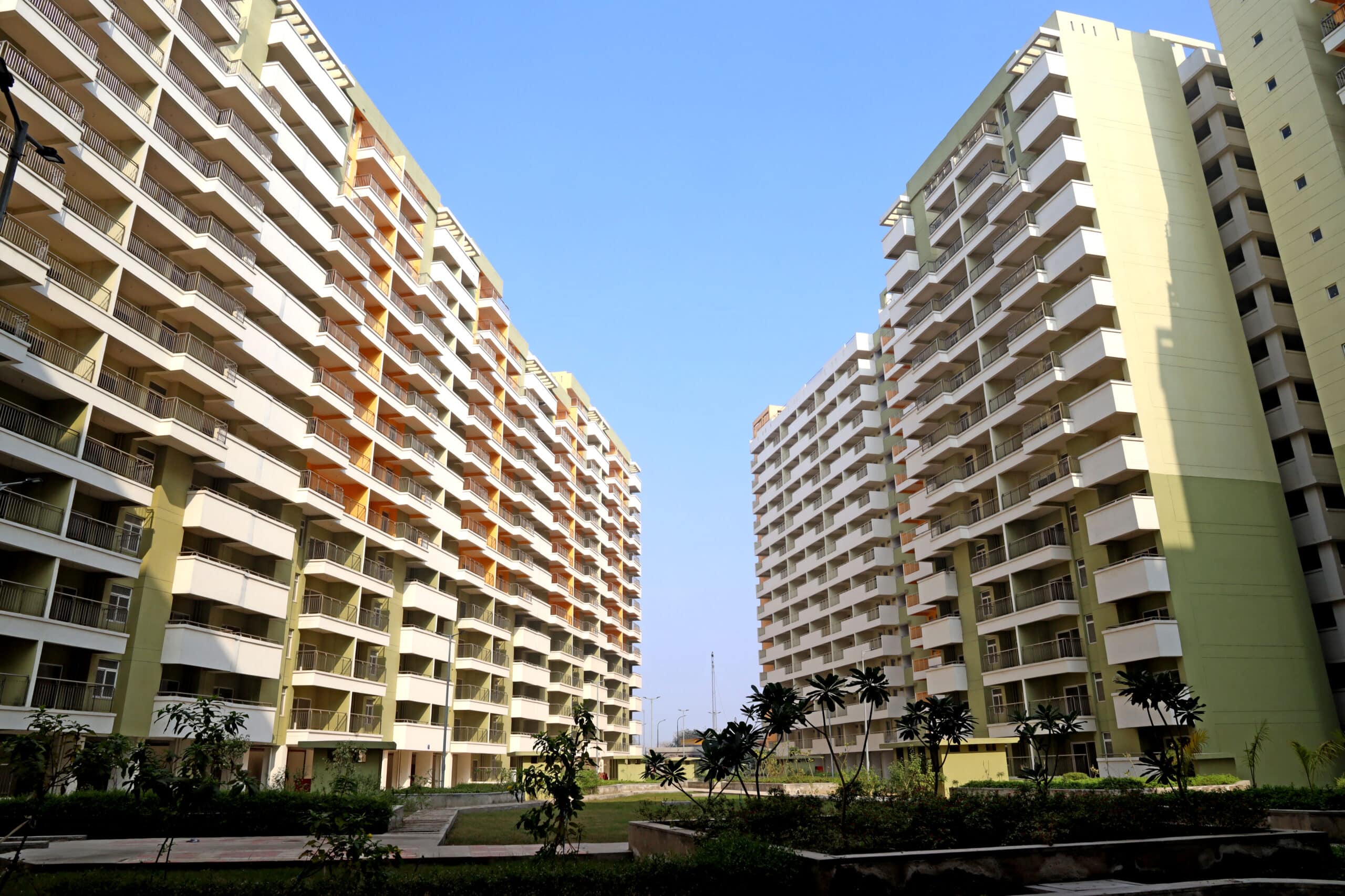 DDA to Manage Daily Maintenance of Flats Starting April 1: Essential Information