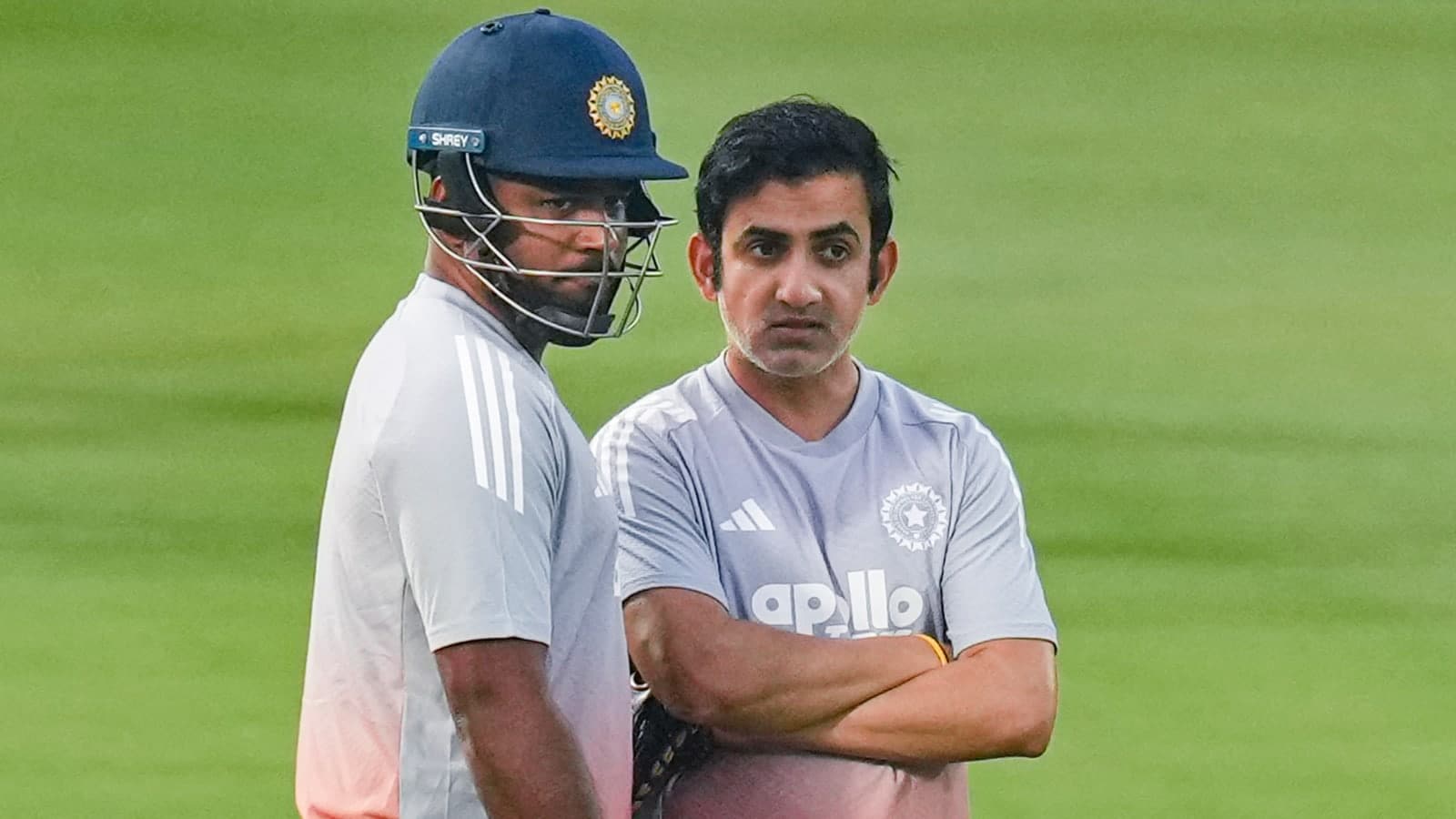 Gautam Gambhir Sets the Record Straight: 'Sanju is the One and Only' in Response to Shashi Tharoor's Dhoni Comparison