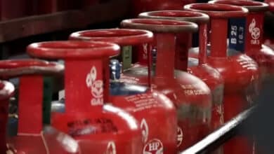 Government Clarifies LPG Refill Booking Timeline, Assures Adequate Stock Availability