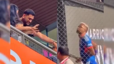 Heartwarming Moment: Hardik Pandya Shares a Touching Interaction with Dhoni and Agastya in the Stands