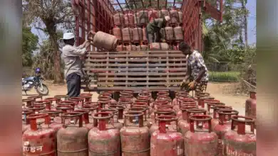 LPG Supply Alert: Expansion of Commercial Cylinder Rollout to 29 States Amid Intensified Raids on Hoarding