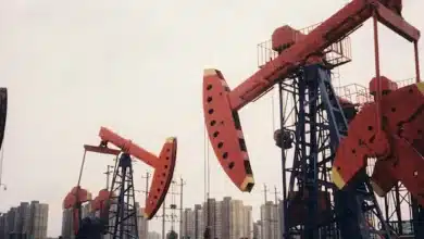Middle East Conflict and Oil Prices to Influence Markets During Holiday-Shortened Week; Focus on Rupee and FII Flows