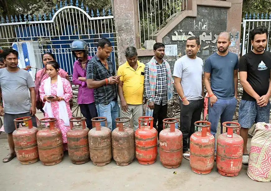 Potential Shift in LPG Cylinder Sizes Raises Concerns Among Dealers and Consumers