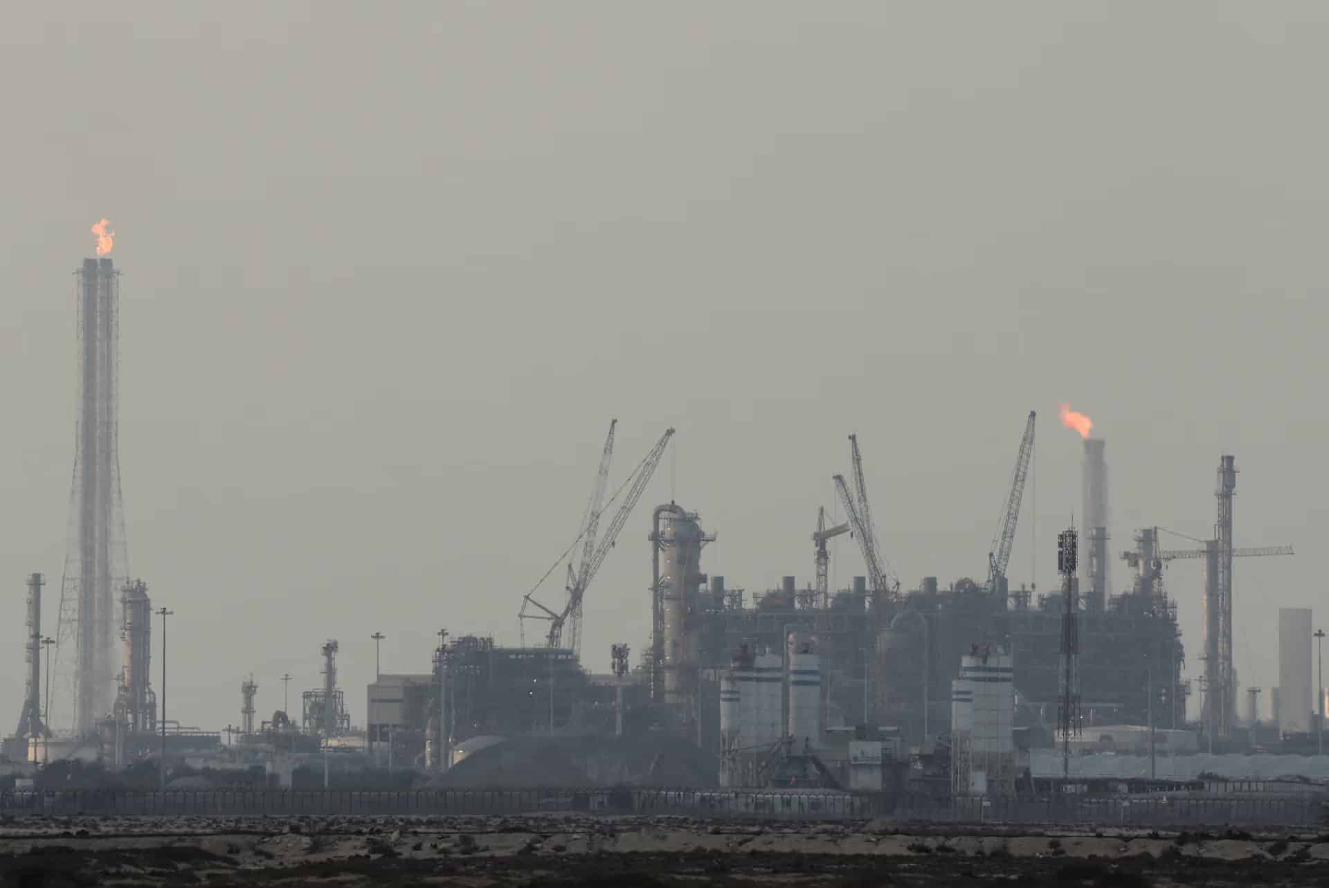 Qatar LNG Production Suspension: India Cuts Gas Supplies to Industries