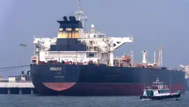 Crude Oil Prices Drop Significantly as Iran Reopens Strait of Hormuz, Boosting Stock Market