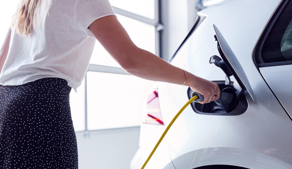Fuel prices are driving more Australians to EVs ‑ and secondhand cars are in high demand
