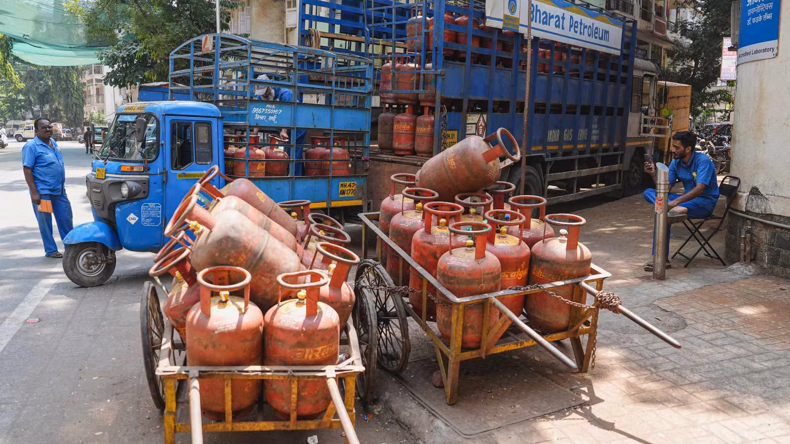 India Experiences Significant PNG Transition as Government Encourages Shift from LPG to Piped Natural Gas